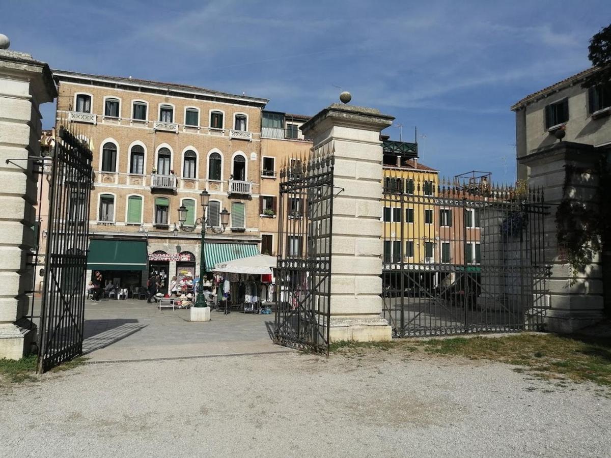 Olivolo Apartment *